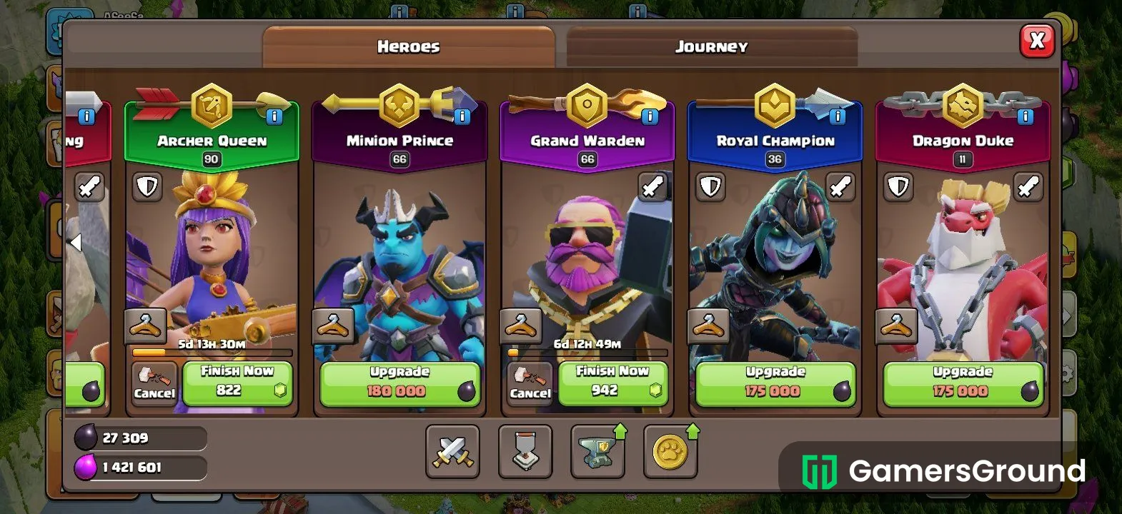 There is many epic equipments and many heroes skin