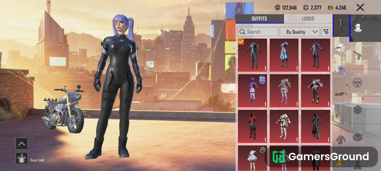 Got some rare skins like old aniversary outfit and mythic outfit too