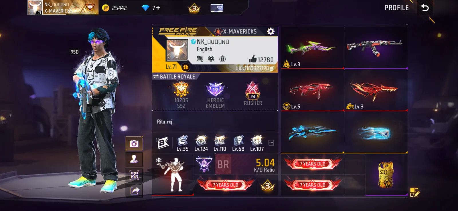 Free fire id 71 leval 7years old with good gun sikins